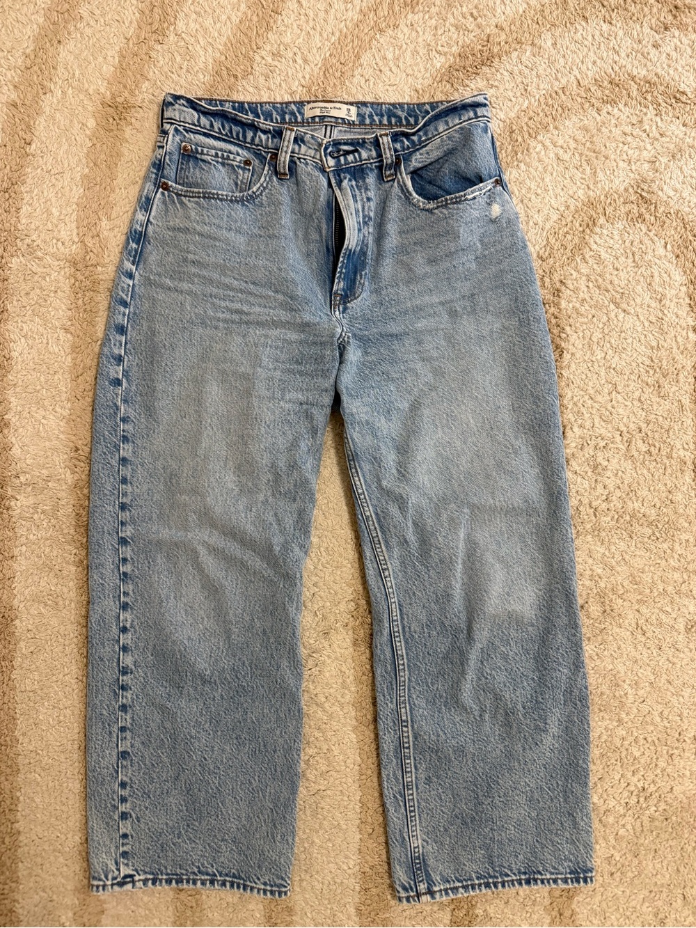 Abercrombie & Fitch Loose Jeans